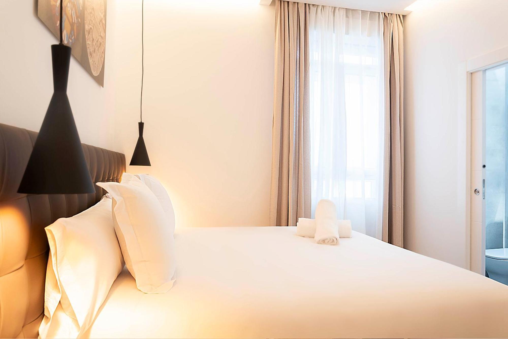 Woohoo Rooms Boutique Luna Madrid Exteriör bild