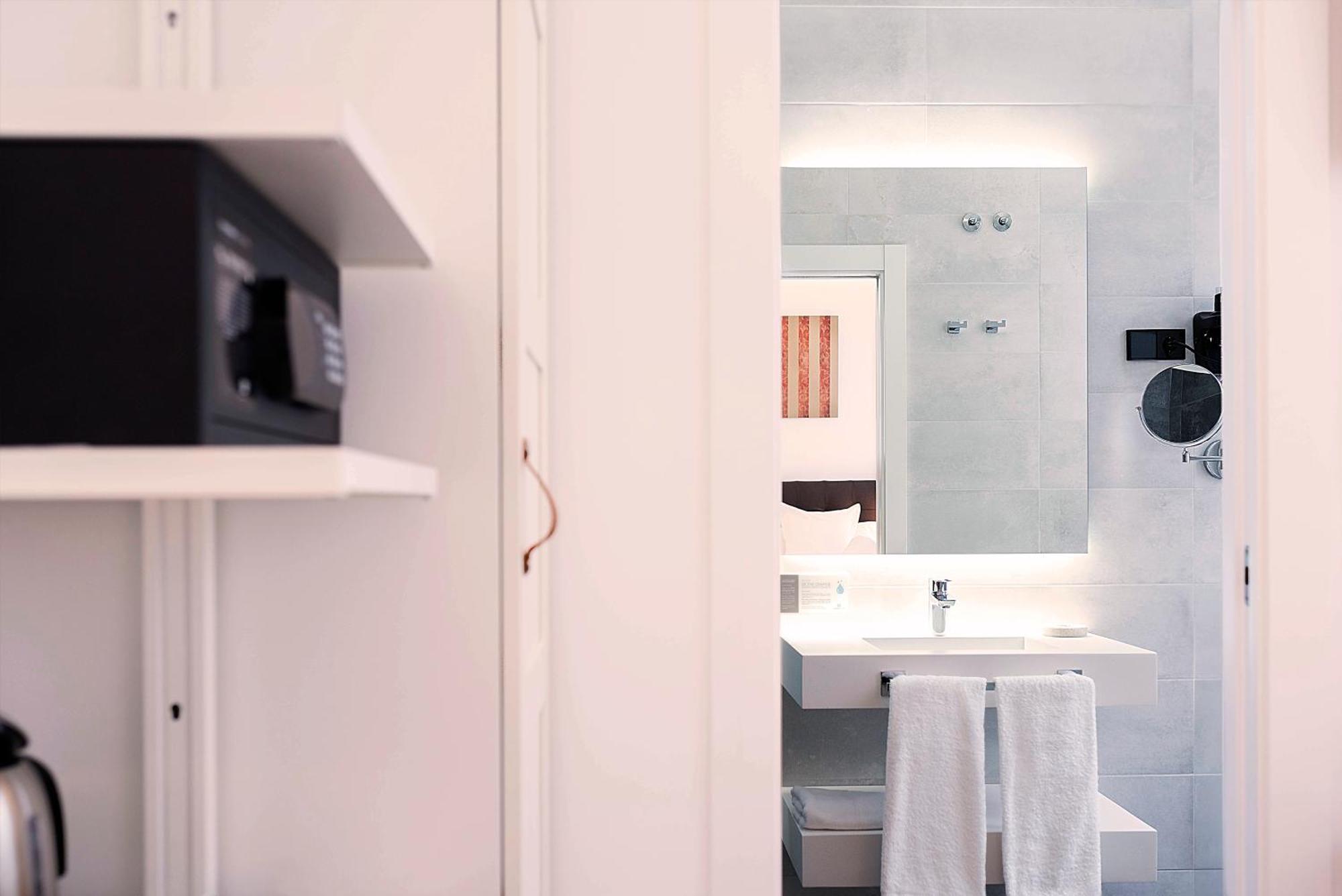 Woohoo Rooms Boutique Luna Madrid Exteriör bild